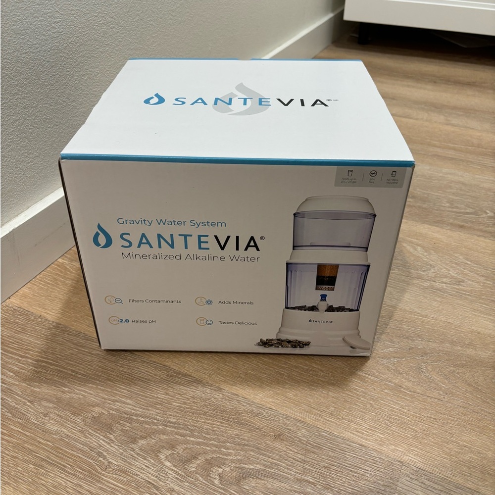 Gravity Water System - White